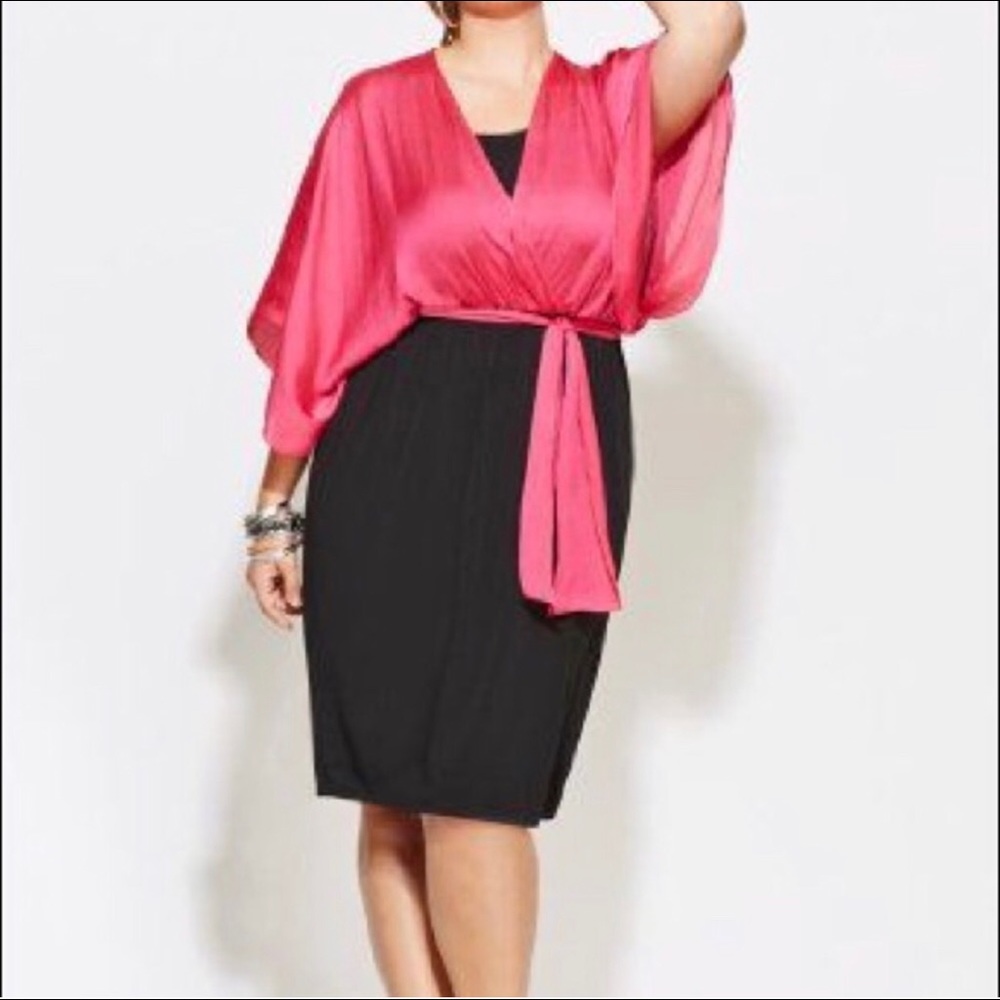 Avenue Kimono Colorblok dress